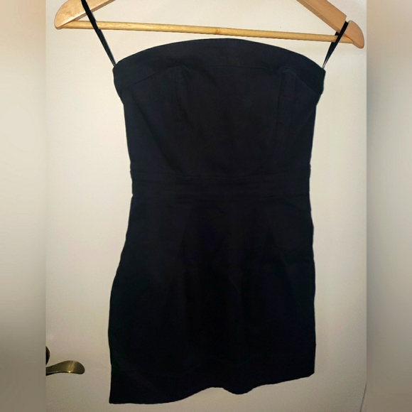 French Connection strapless mini dress - Picture 1 of 3